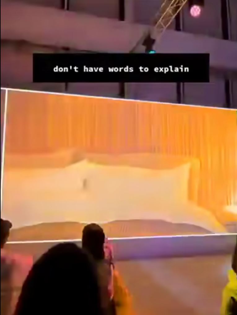 Ako karaoke ale in...